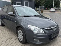 Grau Gebraucht 2008 Hyundai i30 Comfort Limousine | 2.999 € (Guter Preis)