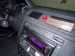 Blau Gebraucht 2004 Skoda Fabia Kleinwagen | 1.200 € (Fairer Preis)