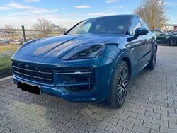 Blau Gebraucht 2024 Porsche Cayenne SUV | 99.850 € (Guter Preis)