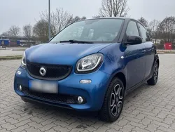 Blau Gebraucht 2015 Smart ForFour Kleinwagen | 4.700 € (Guter Preis)