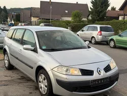 Grau Gebraucht 2007 Renault Mégane II Authentique Limousine | 1.399 € (Fairer Preis)