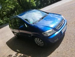 Blau Gebraucht 2004 Opel Zafira OPC Van / Kleinbus | 2.600 € (Fairer Preis)