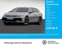 Oyster silver metallic Gebraucht 2024 VW Passat R-line Kombi | 43.543 € (Superpreis)