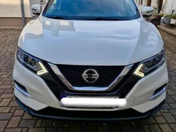 Weiß Gebraucht 2021 Nissan Qashqai SUV | 21.500 € (Guter Preis)