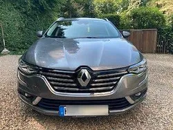Grau Gebraucht 2018 Renault Talisman LIMITED Kombi | 17.500 € (Fairer Preis)