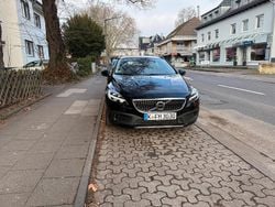 Schwarz Gebraucht 2017 Volvo V40 CC Kombi | 13.200 € (Guter Preis)