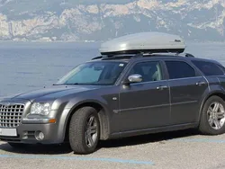 Grau Gebraucht 2005 Chrysler 300C Touring Kombi | 6.950 €