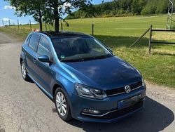 Blau Gebraucht 2015 VW Polo LOUNGE Kleinwagen | 8.000 € (Fairer Preis)