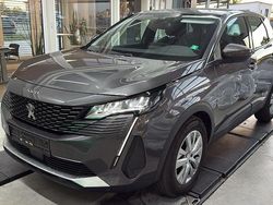 Grau Gebraucht 2021 Peugeot 3008 Active SUV | 17.980 € (Fairer Preis)
