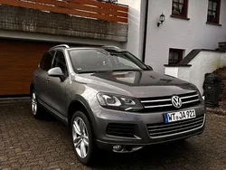Grau Gebraucht 2011 VW Touareg SUV | 20.500 € (Teuer)