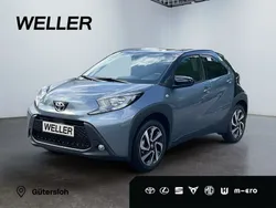 Rot Neu 2025 Toyota Aygo Team Kleinwagen | 17.990 €