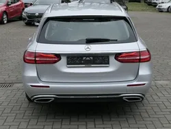Mercedes E350