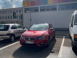 Rot Gebraucht 2019 Seat Leon XCELLENCE Limousine | 16.850 € (Fairer Preis)