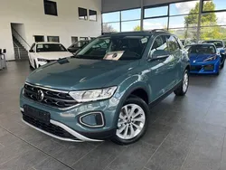 Petroleum blue metallic Gebraucht 2025 VW T-Roc SUV | 30.970 € (Superpreis)