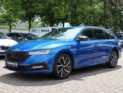 Raceblau metallic Gebraucht 2022 Skoda Octavia SportLine Kombi | 23.990 € (Fairer Preis)