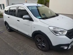 Weiß Gebraucht 2018 Dacia Lodgy Stepway Van / Kleinbus | 9.200 € (Fairer Preis)