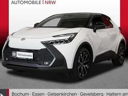 Weiß Neu 2025 Toyota C-HR Team SUV | 36.579 € (Etwas zu teuer)