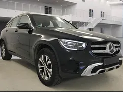 Schwarz Gebraucht 2022 Mercedes GLC300 SUV | 31.990 € (Guter Preis)