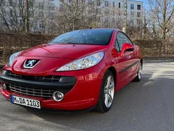 Rot Gebraucht 2007 Peugeot 207 CC Sport Cabrio | 2.800 € (Etwas zu teuer)