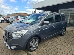 Grau Gebraucht 2018 Dacia Lodgy Stepway Van / Kleinbus | 11.950 € (Teuer)