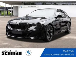 Saphirschwarz Gebraucht 2024 BMW i5 M Sport Limousine | 74.830 € (Teuer)