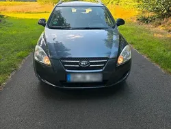 Schwarz Gebraucht 2009 Kia Ceed 2 Cabrio | 1.400 €