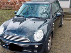 Schwarz Gebraucht 2006 Mini Cooper Kleinwagen | 1.100 €