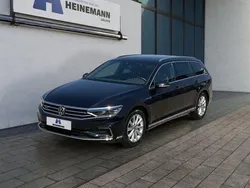 Deep black perleffekt Gebraucht 2020 VW Passat GTE Kombi | 23.450 € (Etwas zu teuer)