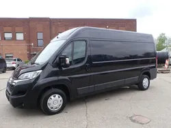 Grau Gebraucht 2016 Citroën Jumper Profi Van / Kleinbus | 17.950 € (Teuer)