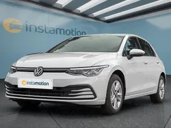 Weiß Gebraucht 2024 VW Golf VIII Kleinwagen | 22.299 € (Guter Preis)