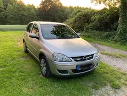 Silber Gebraucht 2005 Opel Corsa Kleinwagen | 850 € (Guter Preis)