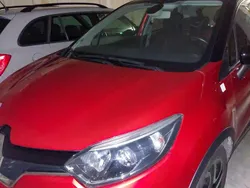 Rot Gebraucht 2015 Renault Captur SUV | 10.450 € (Fairer Preis)
