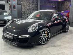 Tiefschwarzmetallic Gebraucht 2015 Porsche 911 Turbo S Coupé | 129.490 € (Etwas zu teuer)