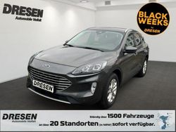 Grau Gebraucht 2022 Ford Kuga Titanium SUV | 23.500 € (Fairer Preis)