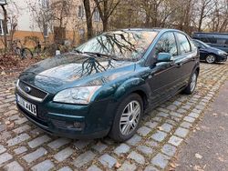 Grün Gebraucht 2007 Ford Focus Ghia Limousine | 1.400 € (Superpreis)