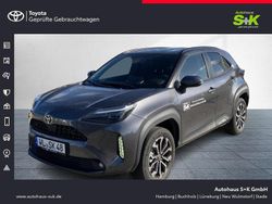 Grau Gebraucht 2025 Toyota Yaris Cross SUV | 31.480 € (Etwas zu teuer)