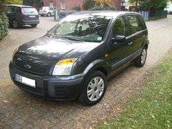 Grau metallic Gebraucht 2005 Ford Fusion Limousine | 4.450 € (Teuer)