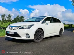 Weiß Gebraucht 2013 Toyota Avensis T2 Kombi | 5.450 € (Fairer Preis)