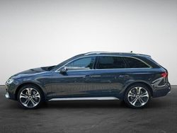 Silber (manhattangrau metallic) Neu 2025 Audi A4 Allroad Comfort Kombi | 65.092 €