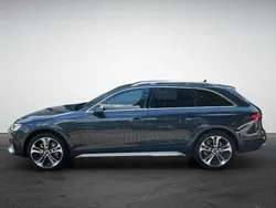 Silber (manhattangrau metallic) Neu 2025 Audi A4 Allroad Comfort Kombi | 65.092 €