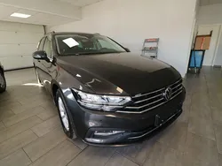 Grau Gebraucht 2022 VW Passat Business Kombi | 22.490 € (Fairer Preis)