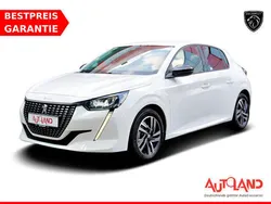 Weiß Gebraucht 2023 Peugeot 208 Kleinwagen | 18.990 € (Fairer Preis)