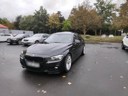 Schwarz Gebraucht 2014 BMW 320 M Sport Limousine | 13.600 € (Teuer)