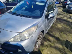 Silber Gebraucht 2009 Peugeot 207 Premium Limousine | 899 € (Superpreis)
