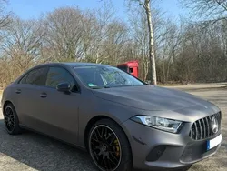 Grau Gebraucht 2020 Mercedes A200 Progressive Limousine | 23.500 € (Etwas zu teuer)