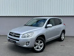 Silber Gebraucht 2009 Toyota RAV4 Sol SUV | 10.990 € (Etwas zu teuer)