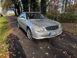 Silber Gebraucht 2002 Mercedes CLK240 Elegance Coupé | 3.900 € (Fairer Preis)