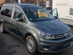 Grau Gebraucht 2018 VW Caddy Maxi Highline Van / Kleinbus | 17.500 € (Etwas zu teuer)