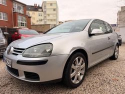 Silber Gebraucht 2004 VW Golf Trendline Limousine | 1.950 € (Fairer Preis)