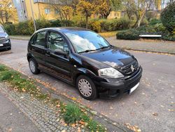 Schwarz Gebraucht 2007 Citroën C3 Limousine | 2.300 €